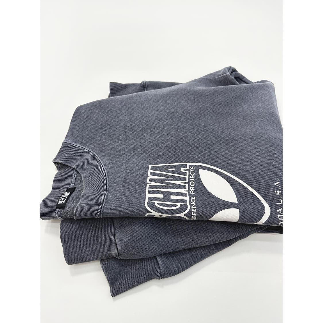 90s 빈티지 비슈아 에일리언 스웻셔츠 상품이미지3