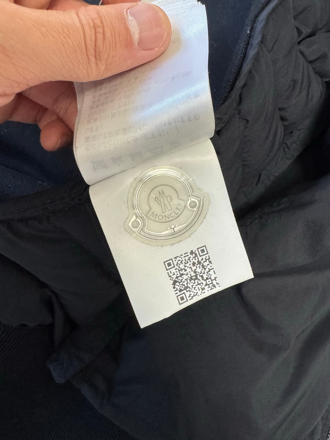 [L]몽클레어 블랙와펜 니트패딩 상품이미지6