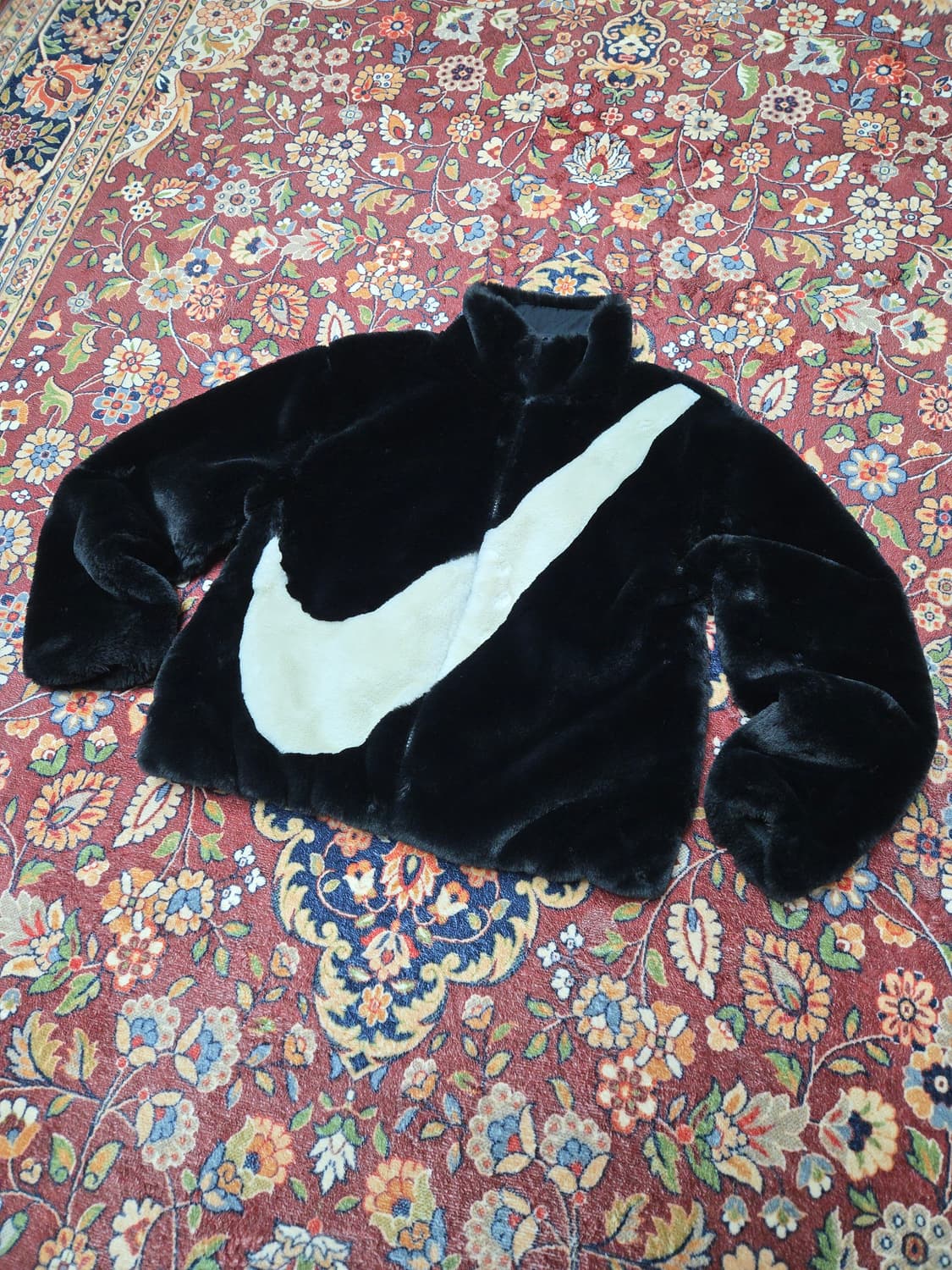 [XS] 나이키 빅 스우시 인조 퍼(Faux Fur) 하이넥 재킷  상품이미지3