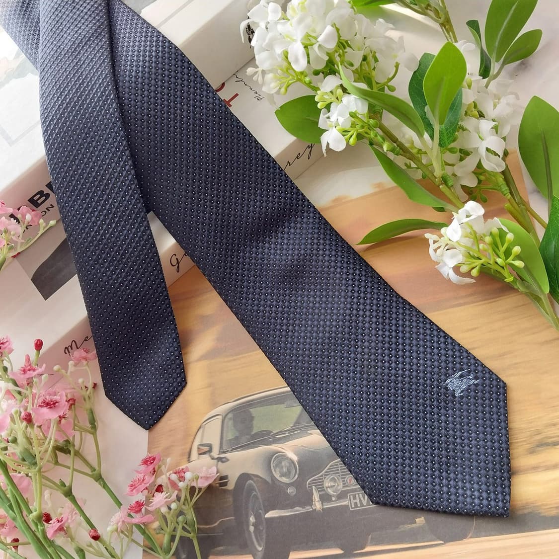 버버리 실크 네이비 도트 텍스처 넥타이 8.4cm A+~A등급 K1890 상품이미지3