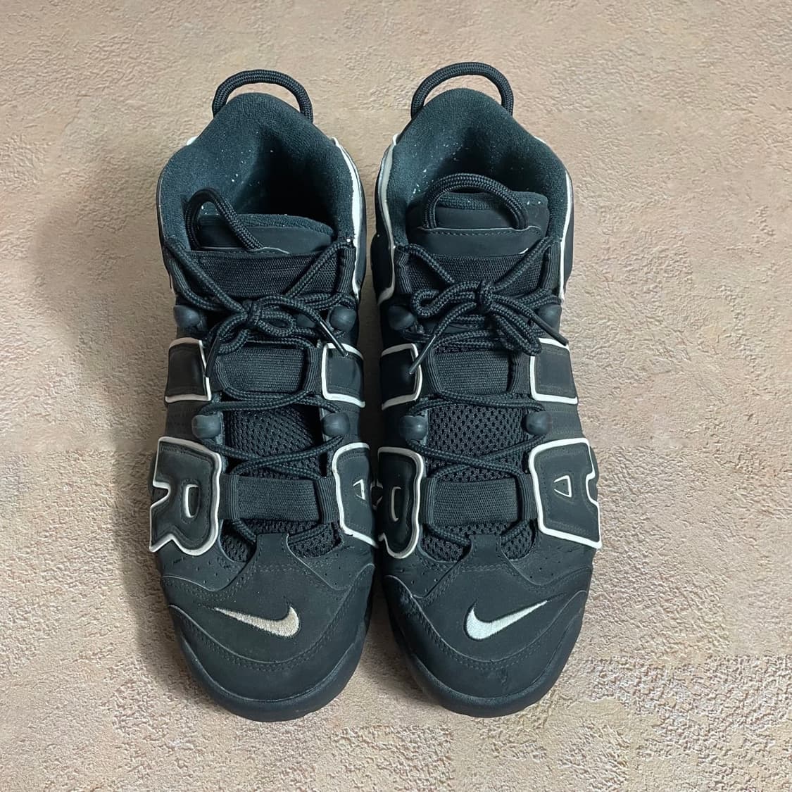 [275] 나이키 에어모어 업템포 상품이미지2