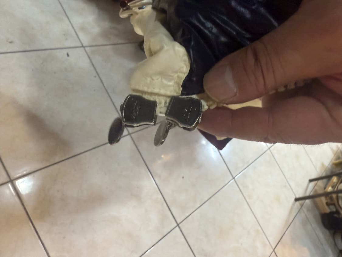 00/44 정품 몽클레어 마야 후드패딩 팝니다 상품이미지8