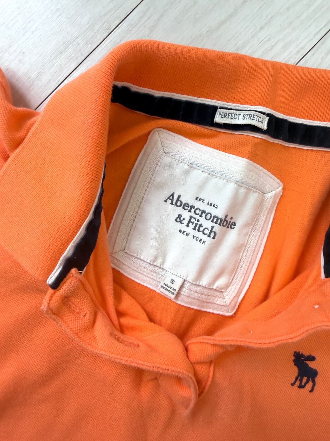 Abercrombie & Fitch 여성 카라티 오렌지 반팔 티셔츠 상품이미지3