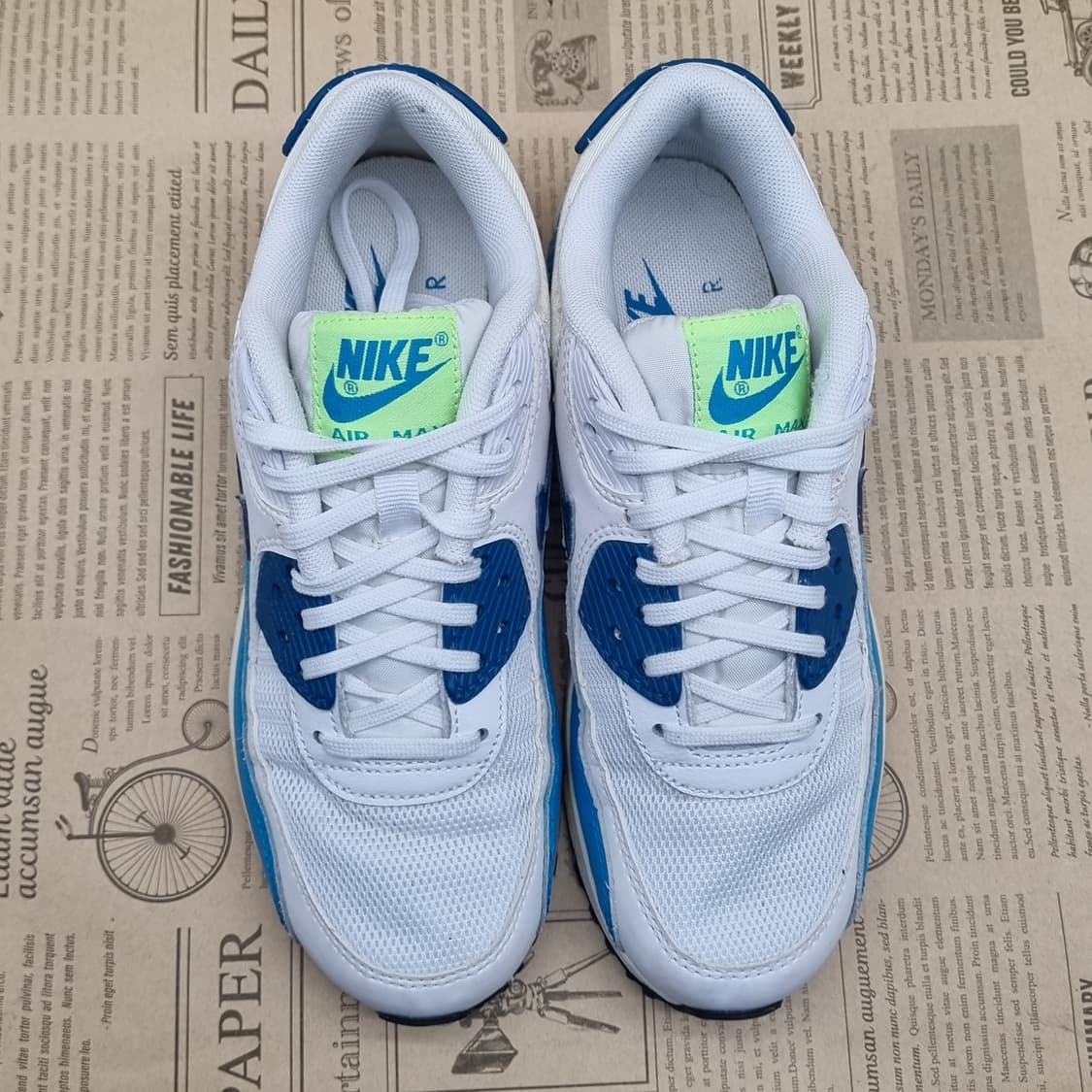 나이키 에어맥스90 에센셜 여성운동화225 상품이미지2