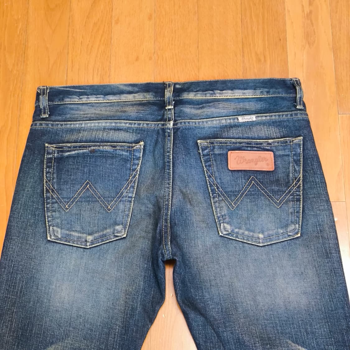 [L] Wrangler 랭글러 부츠컷 페인터진 상품이미지2