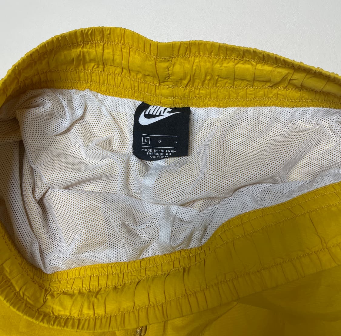 나이키 우븐 트랙 팬츠 옐로우  상품이미지3