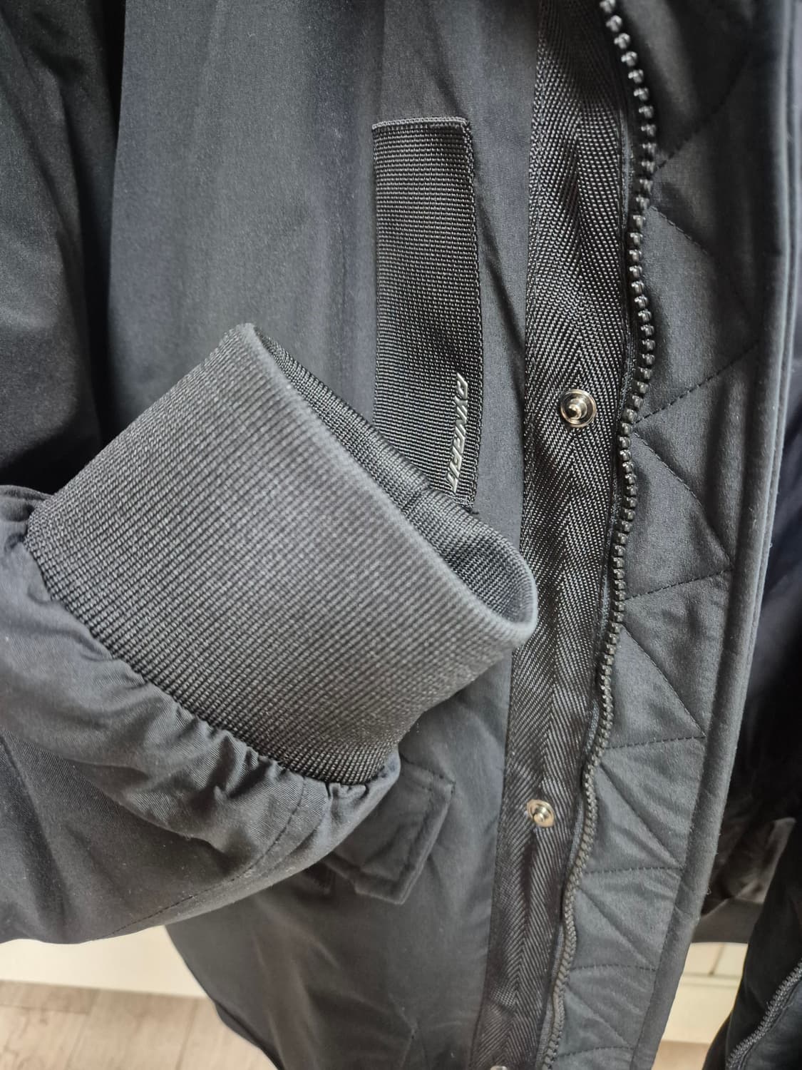 다이나핏 남성 숏패딩 L(100) 블랙 상품이미지4