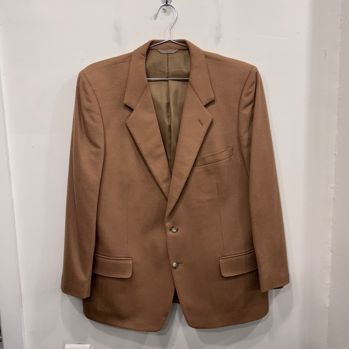 조르지오 베버리힐스 퓨어 케시미어 투버튼 블레이져 상품이미지2