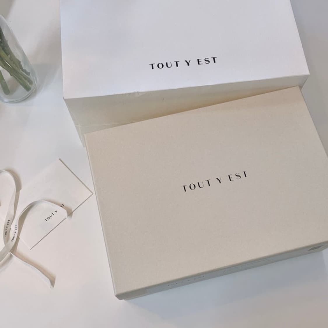 투티에 포멜 미니 블랙 크로스백 상품이미지5