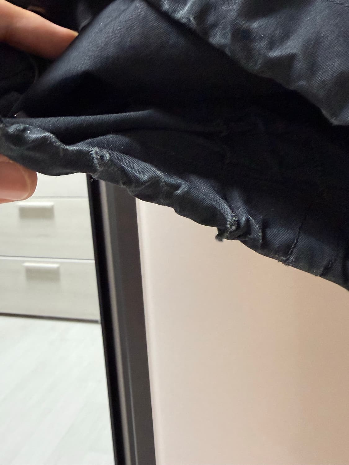 준지 24FW 브러쉬드 코튼 퍼커링 팬츠 블랙 52 상품이미지6