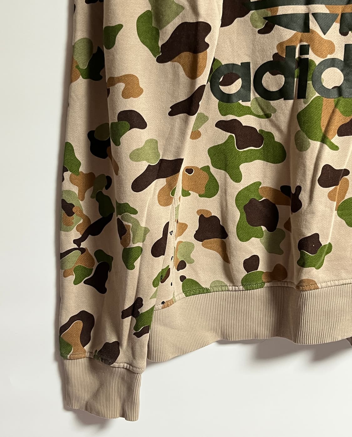 아디다스 카모 트레포일 맨투맨 티셔츠 스웻셔츠 105 상품이미지3