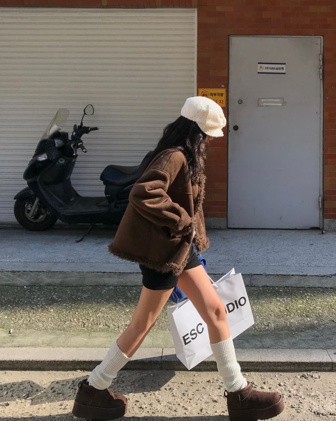 노어슨 베어 리버시블 무스탕자켓 상품이미지1