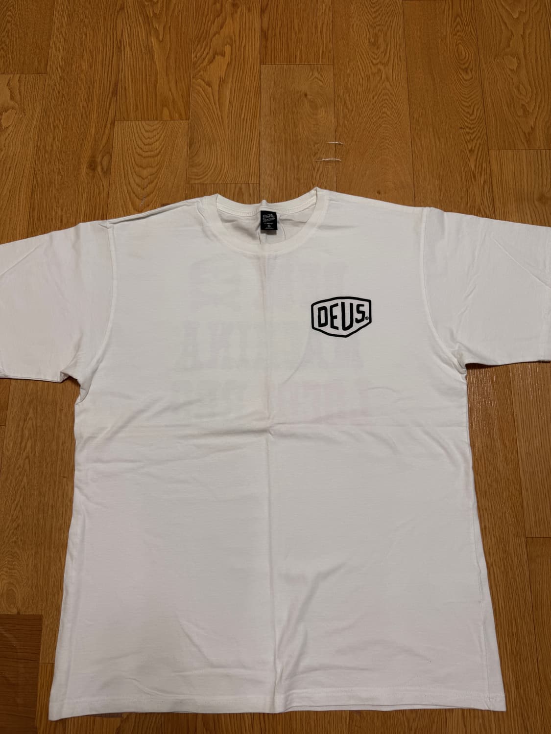 Deus ex machina 반팔티 상품이미지1