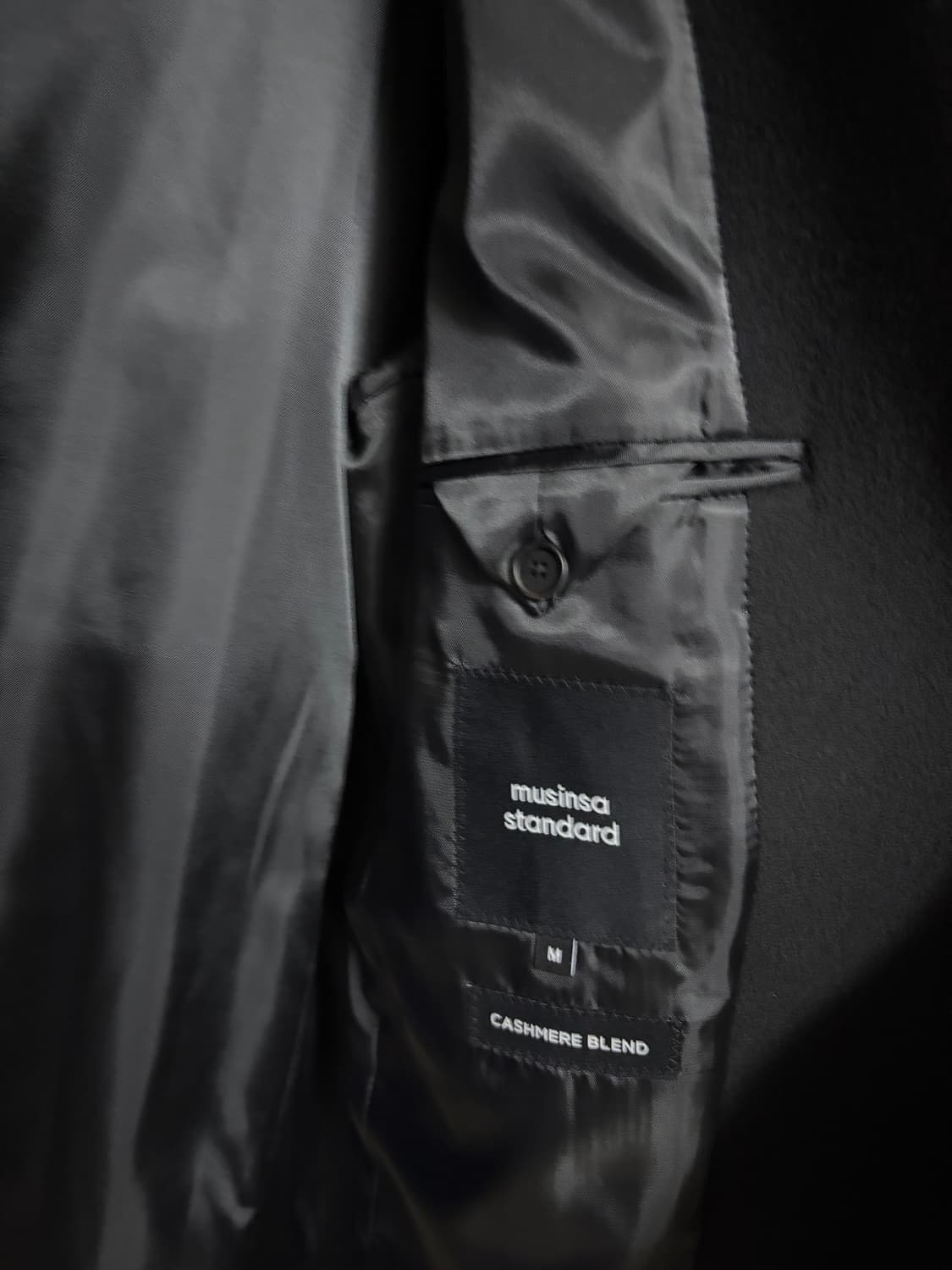 무신사 스탠다드 캐시미어 블렌드 블랙 코트 상품이미지5