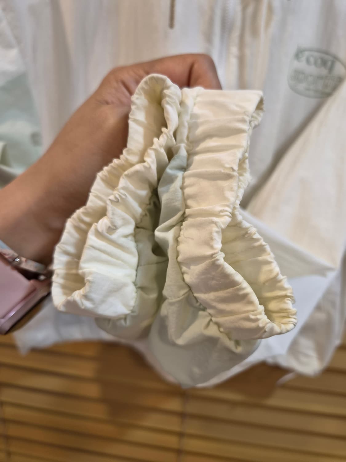 르꼬끄스포르티프 여성 컬러블록 크롭후드바람막이 85S사이즈 상품이미지4