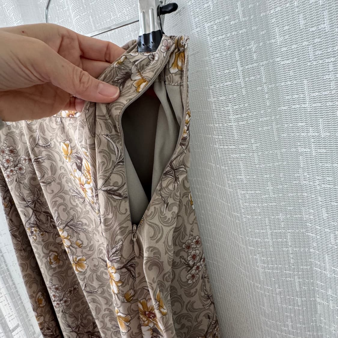 베이지 플라워패턴 롱스커트 상품이미지6