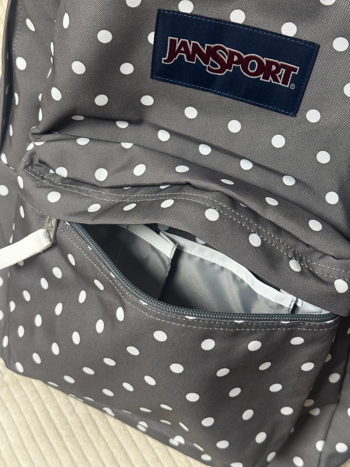 잔스포츠 슈퍼브레이크 도트 백팩 상품이미지3