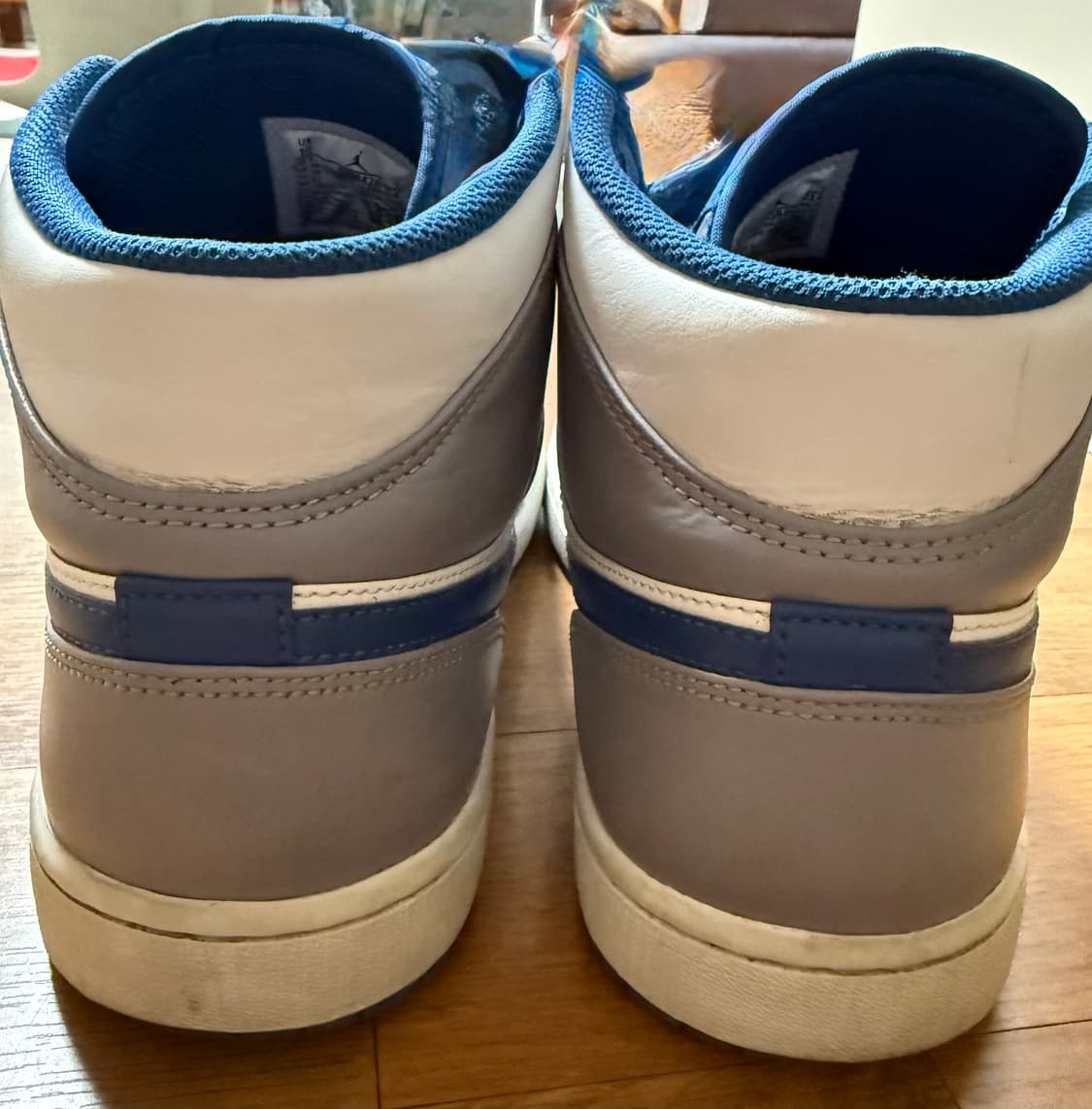 나이키 조던1 미드 상품이미지4