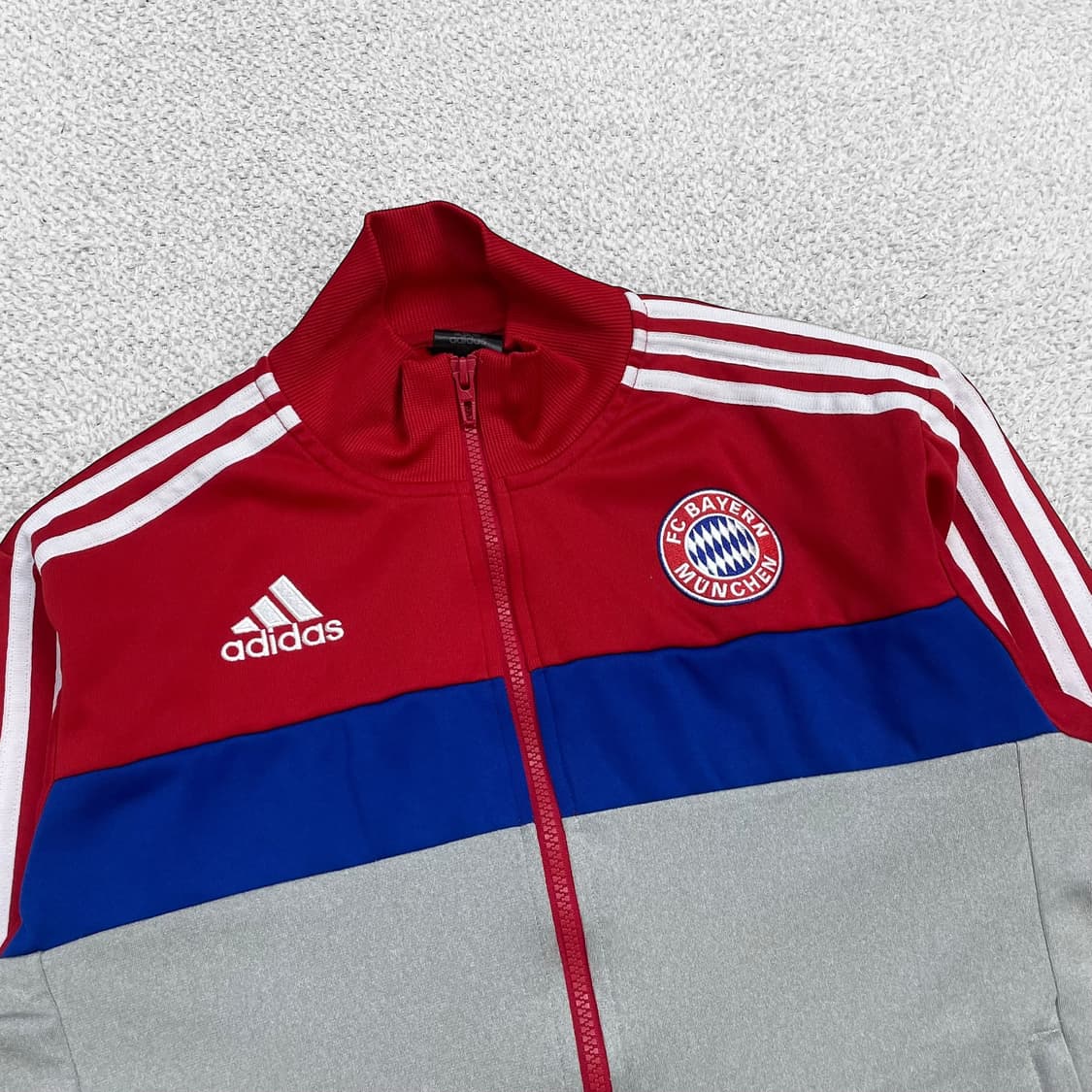 아디다스 바이에른뮌헨 트랙탑 져지 레드 상품이미지2