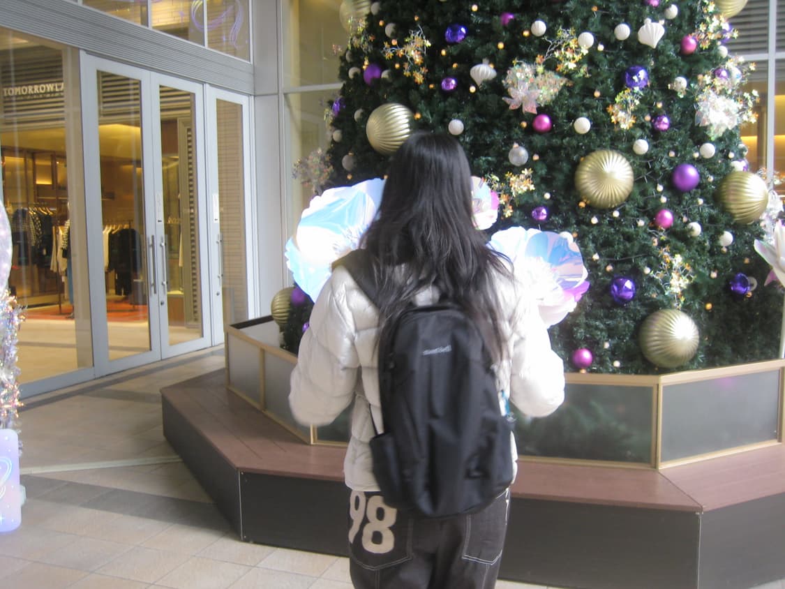 착샷O 몽벨 슈페리어 다운 자켓 경량패딩 패딩 라이트 그레이 상품이미지2