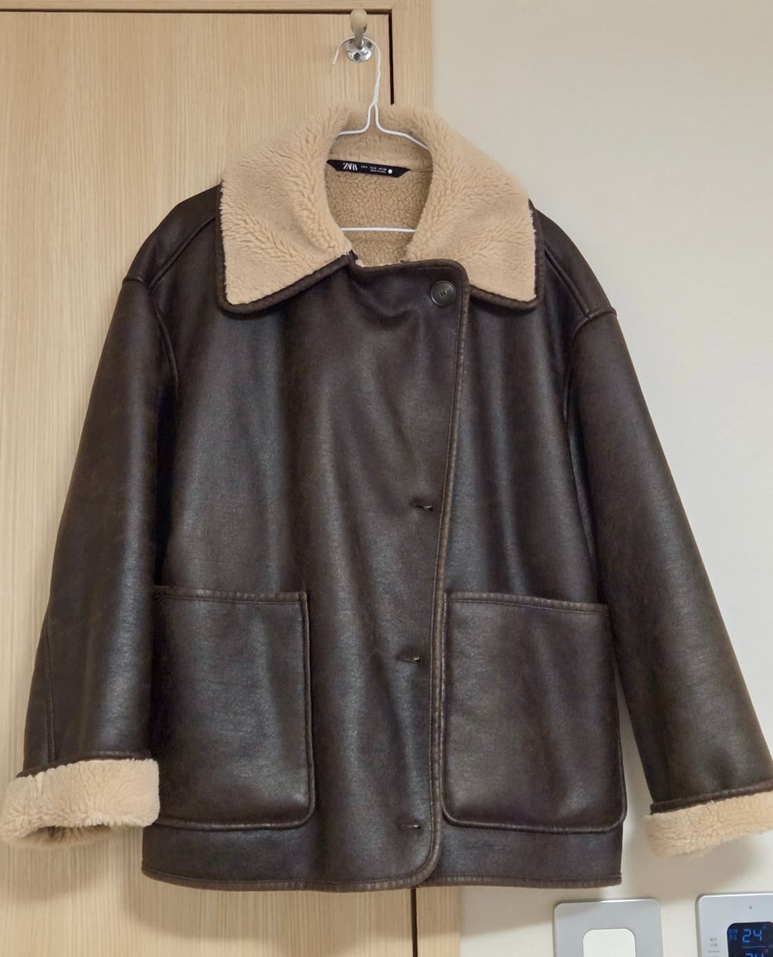 자라 / 무스탕 페이크 레더 재킷 /S 상품이미지1