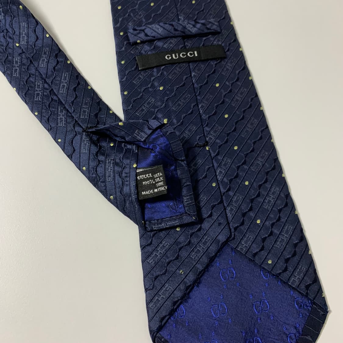 구찌(GUCCI) 명품 GG모노그램 넥타이 B+등급 9.4cm 상품이미지6