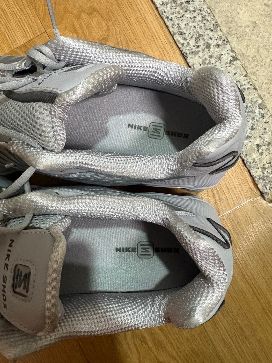 나이키 샥스 운동화 상품이미지3