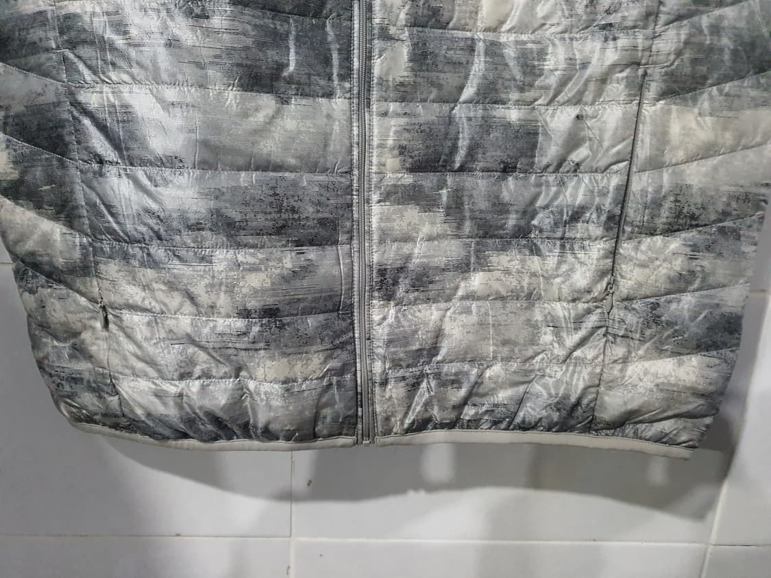 유니클로 다운패딩 조끼  상품이미지3