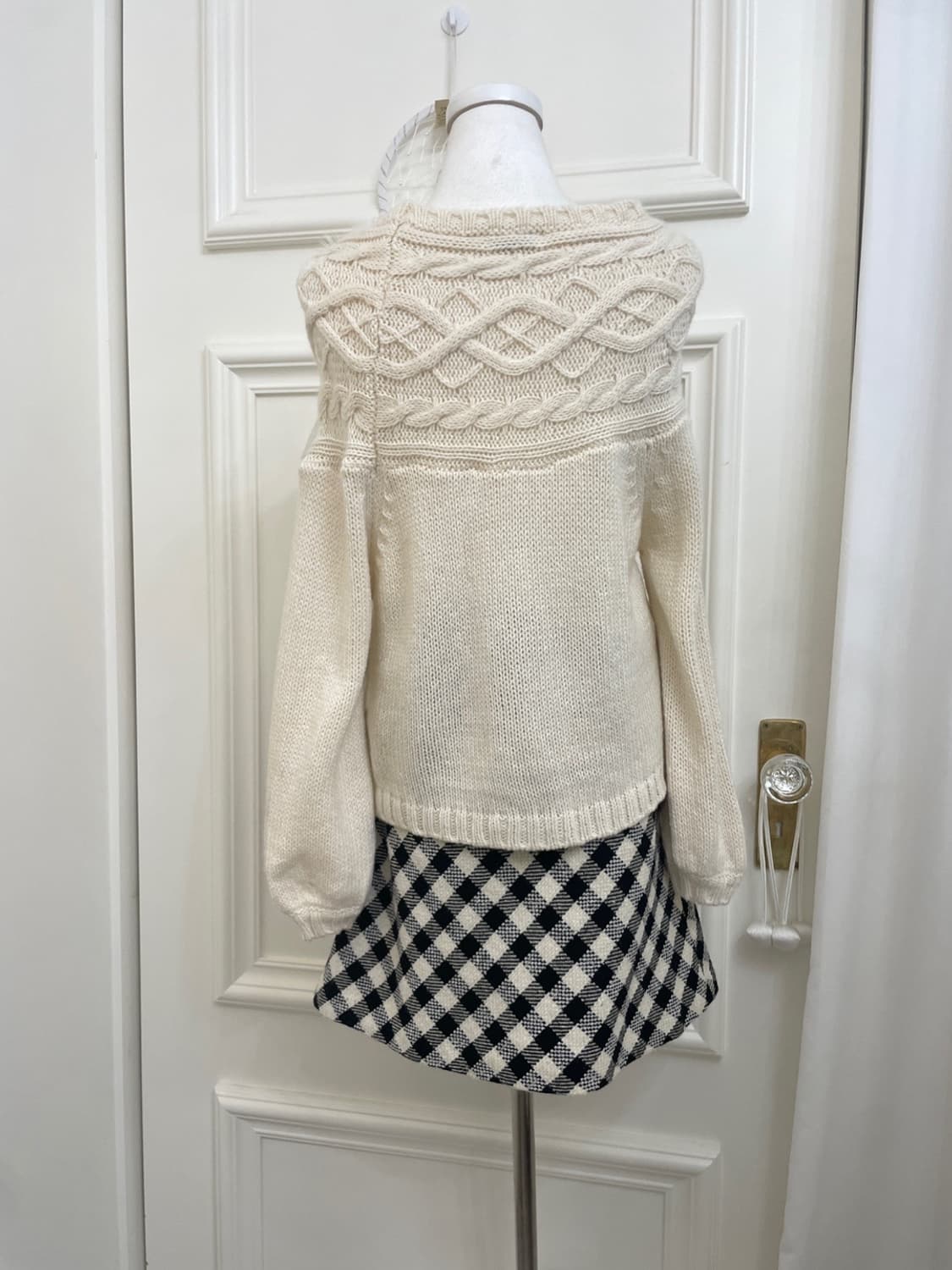 EARTH ivory twist point wool sweater 상품이미지3