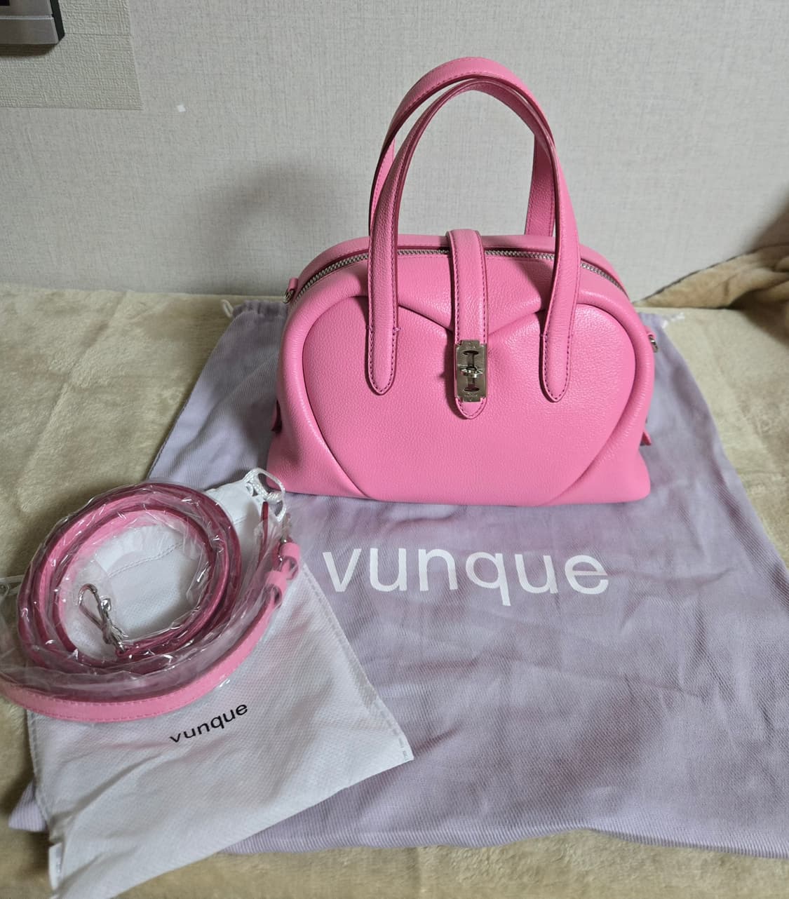 분크 토크 러브 스몰 토트백 크로스백  상품이미지1