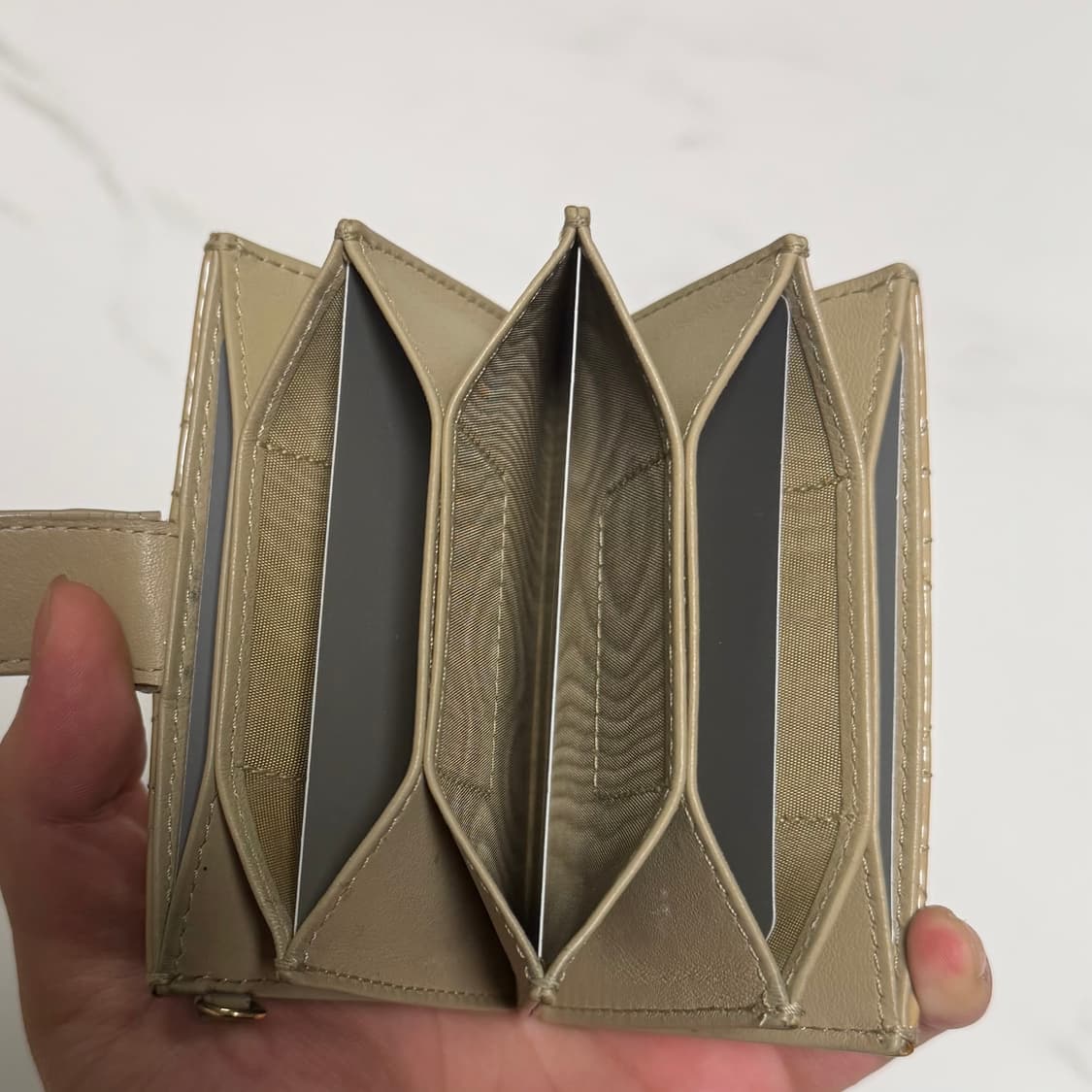 [풀구성]디올 레이디 카드지갑 상품이미지4