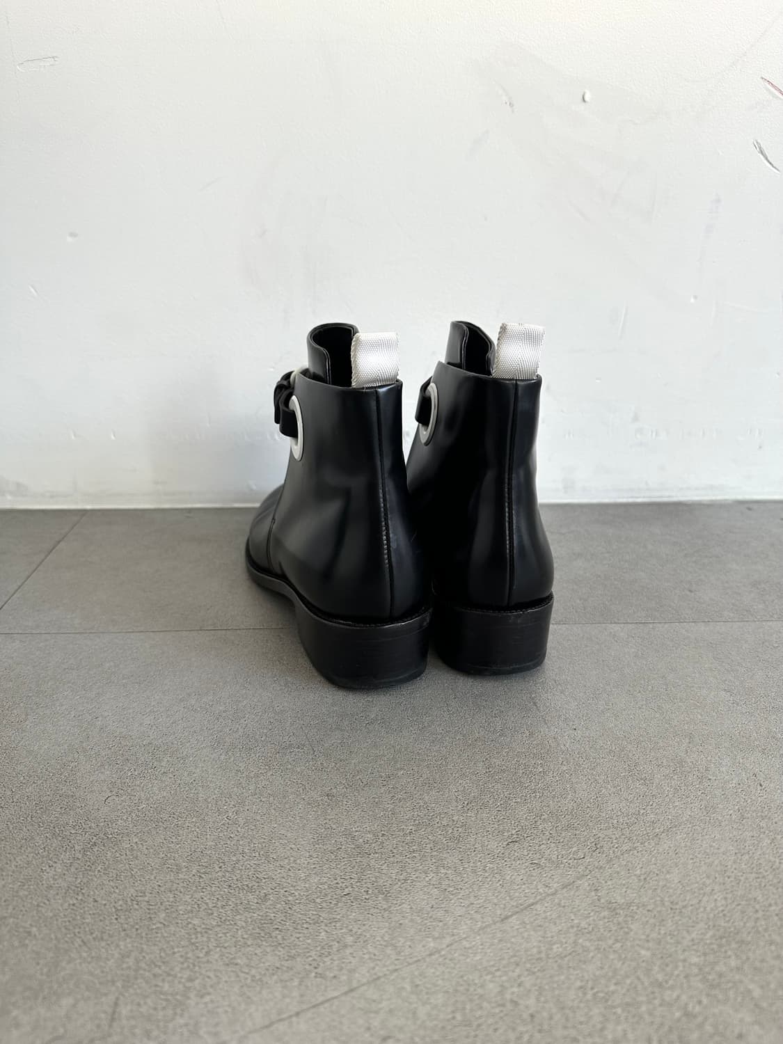 아크네 스튜디오 블랙 링 버클 부츠 상품이미지6