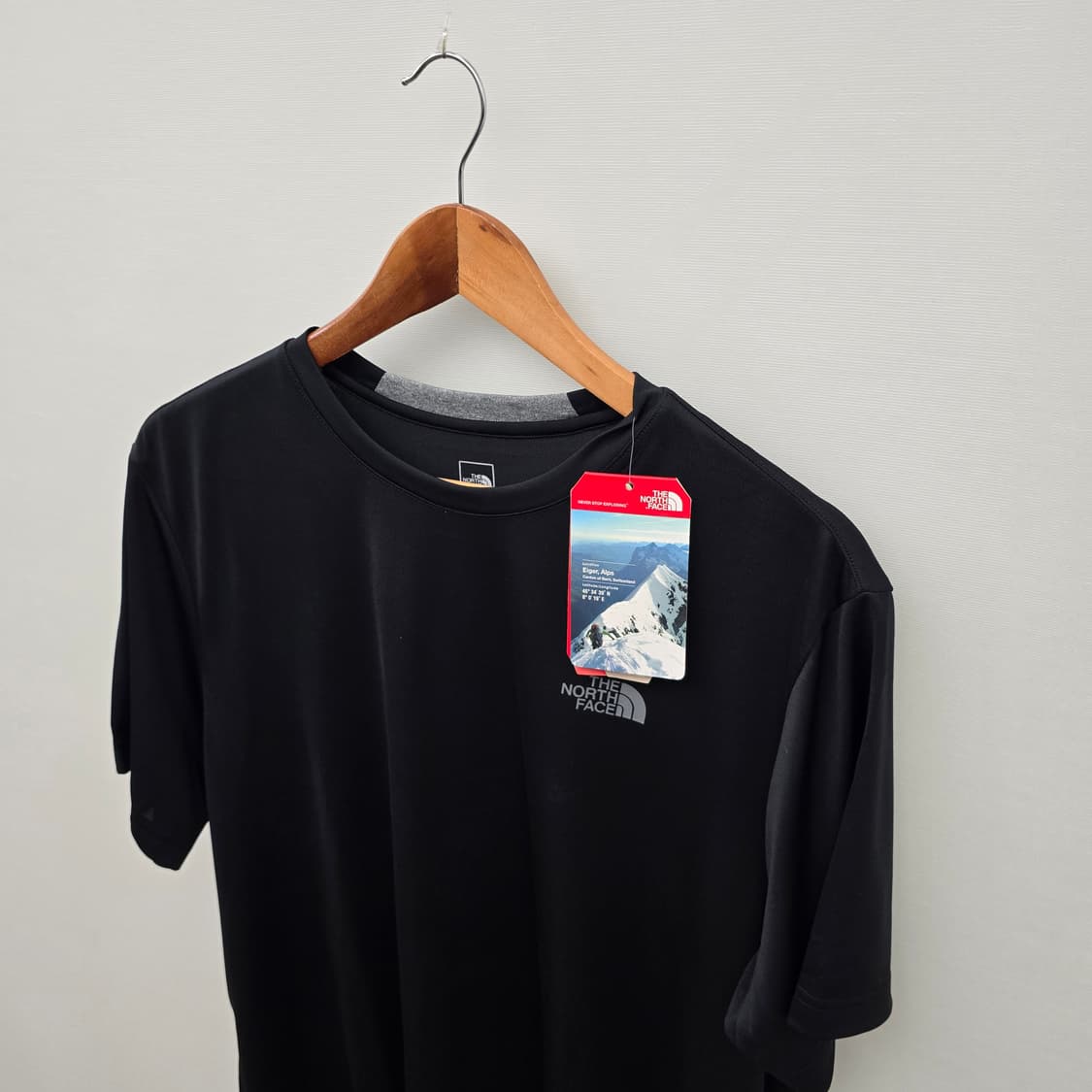 노스페이스 블랙 반팔 티셔츠 새상품 상품이미지4