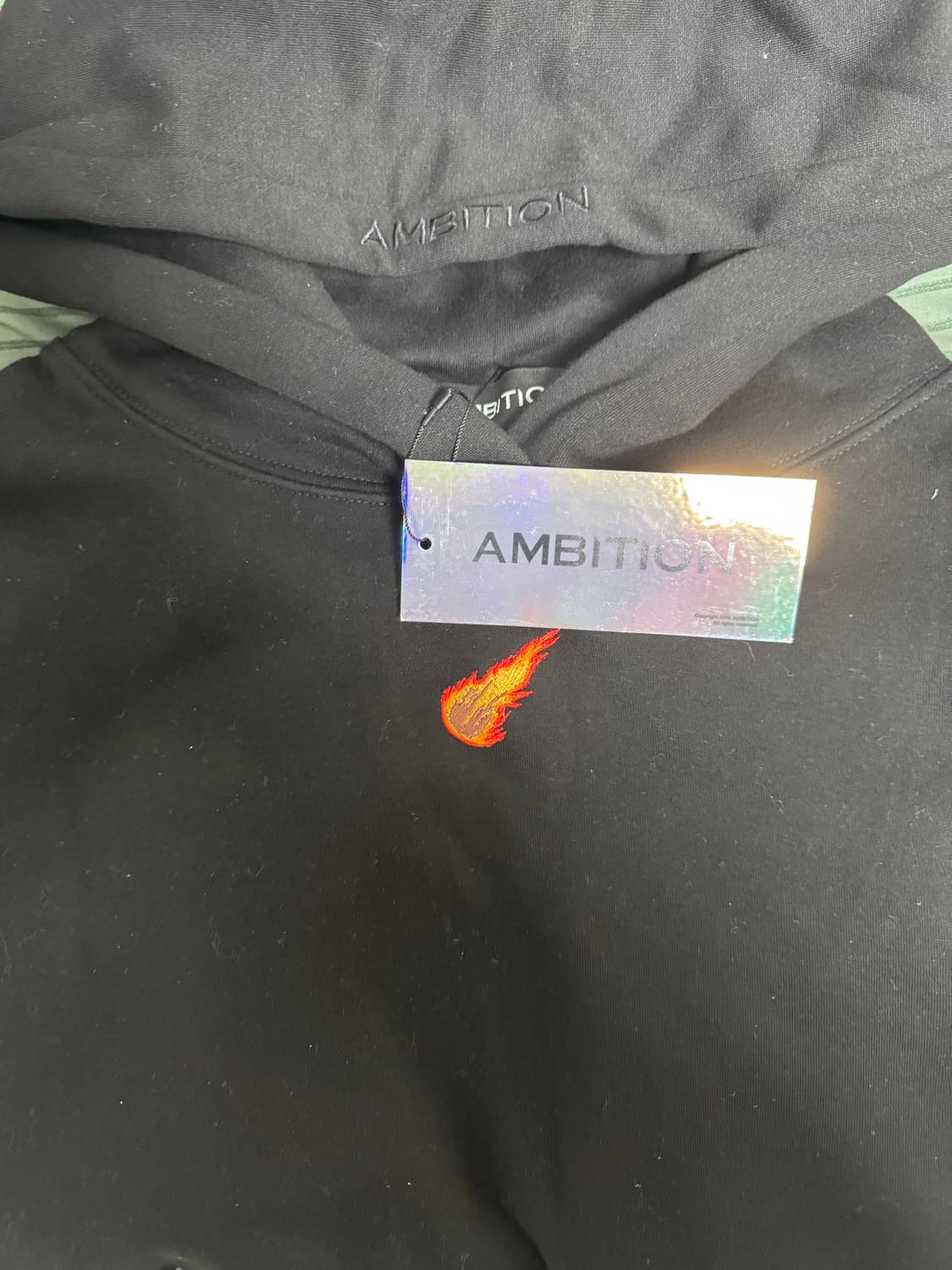 창모 메테오 후드티 L사이즈 판매합니다. 상품이미지1