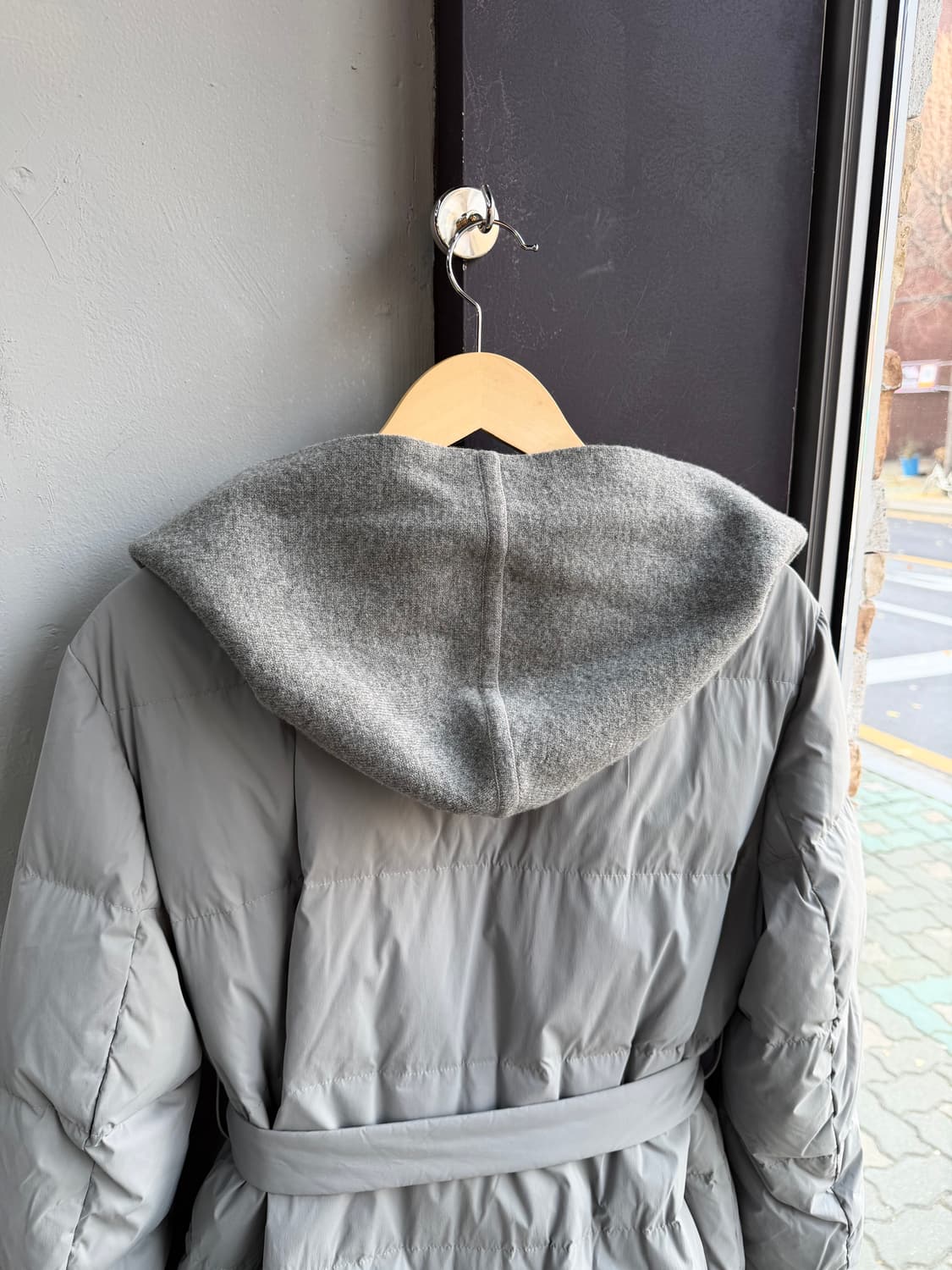 82/ 더캐시미어 20FW 구스다운 패딩 코트 상품이미지8