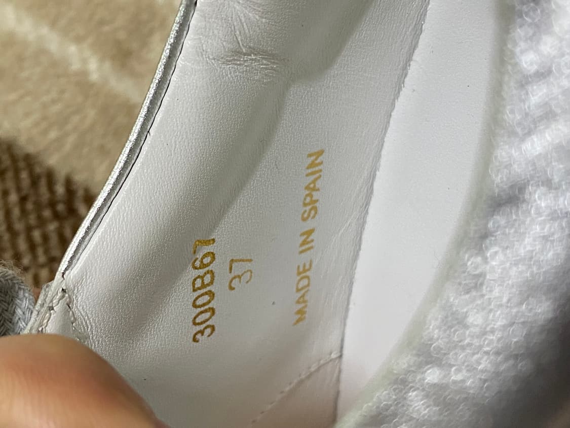 셀린느 트리옹프 여성 실버 스니커즈 37 상품이미지4