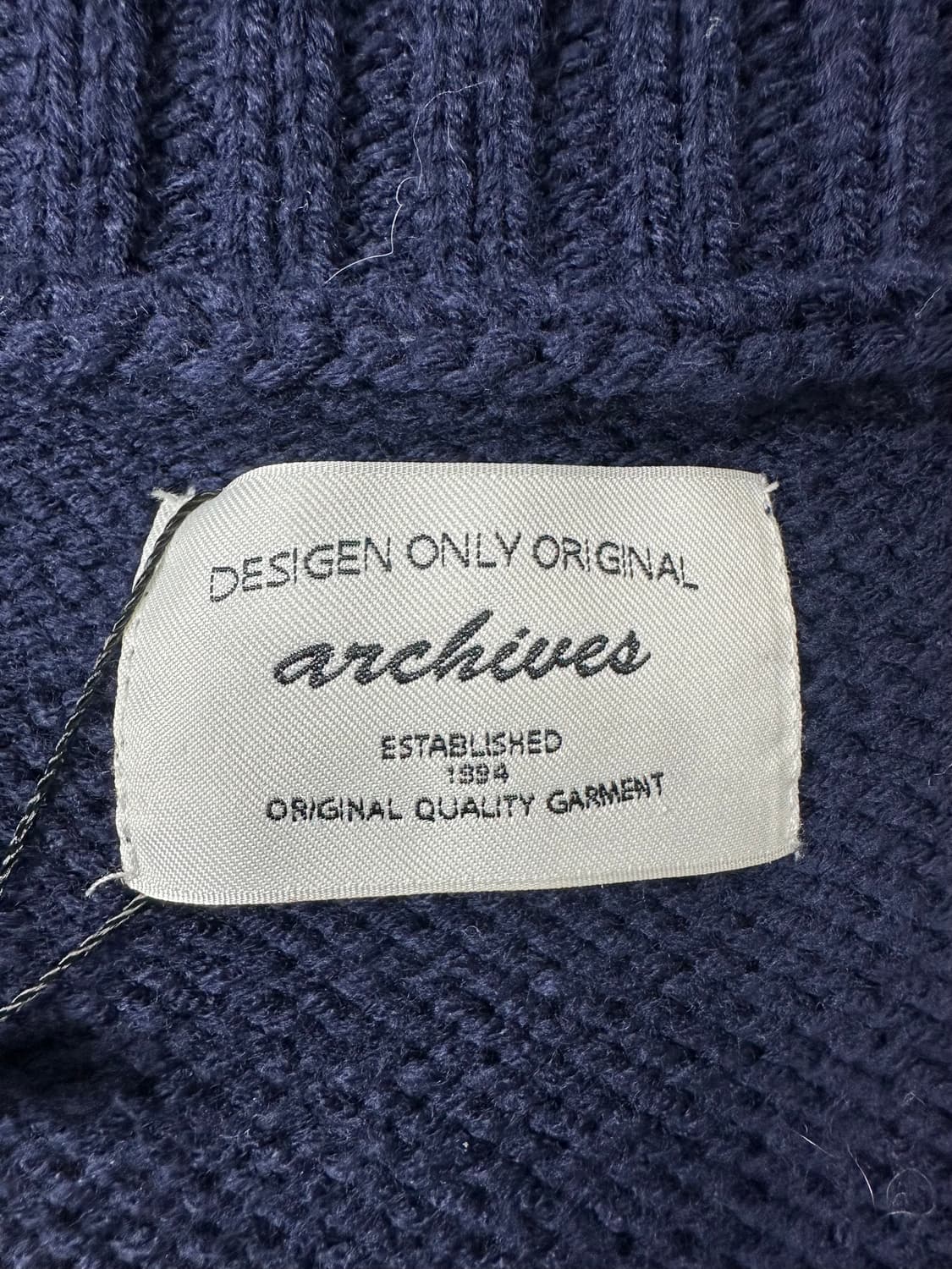 Patterned Navajo Knit Vest 상품이미지3