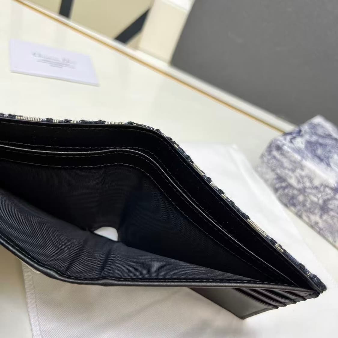 디올 컴팩트 지갑 상품이미지5