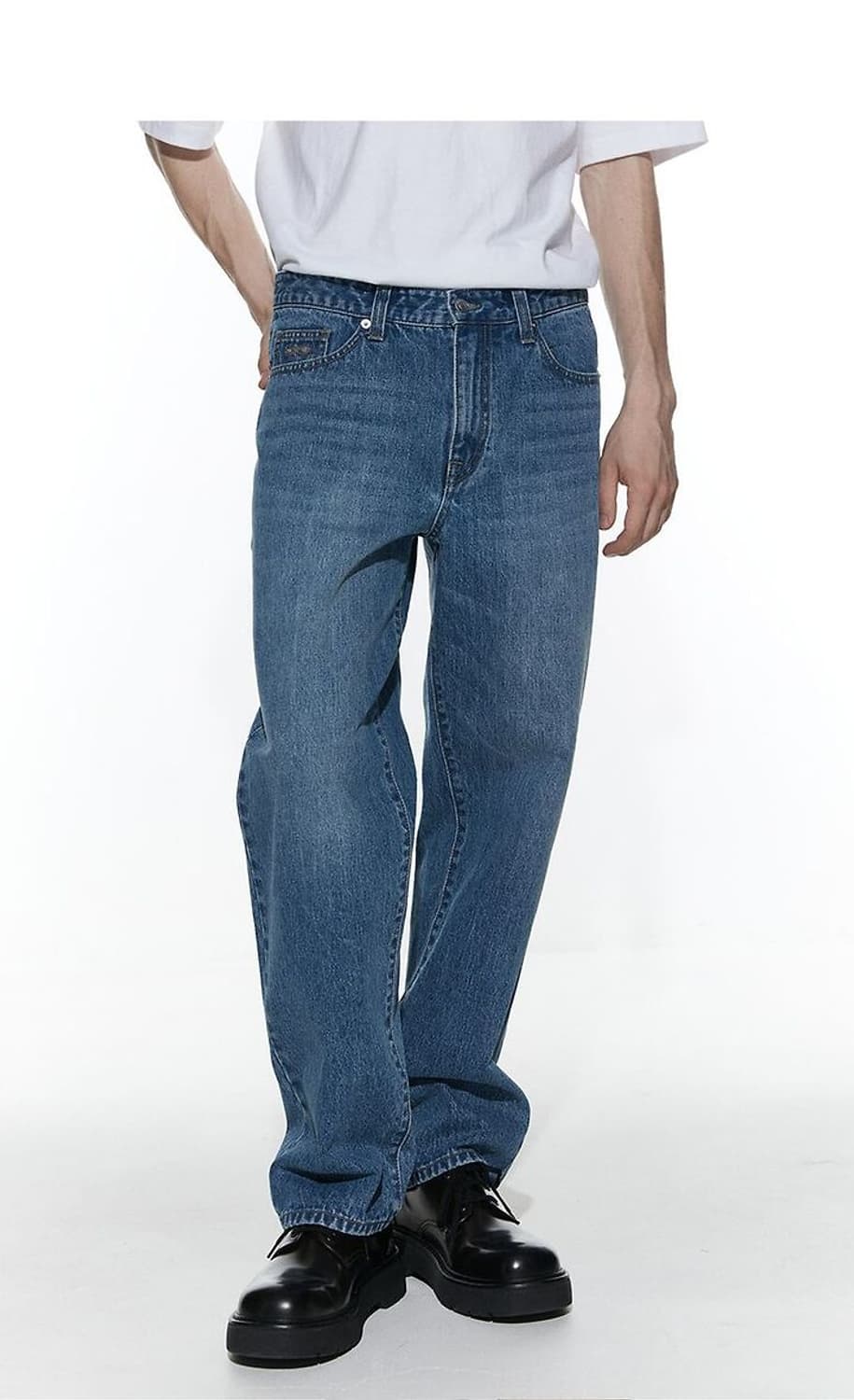 플랙진 테이퍼드 핏 32사이즈 밀란 M71 미드 블루 상품이미지4