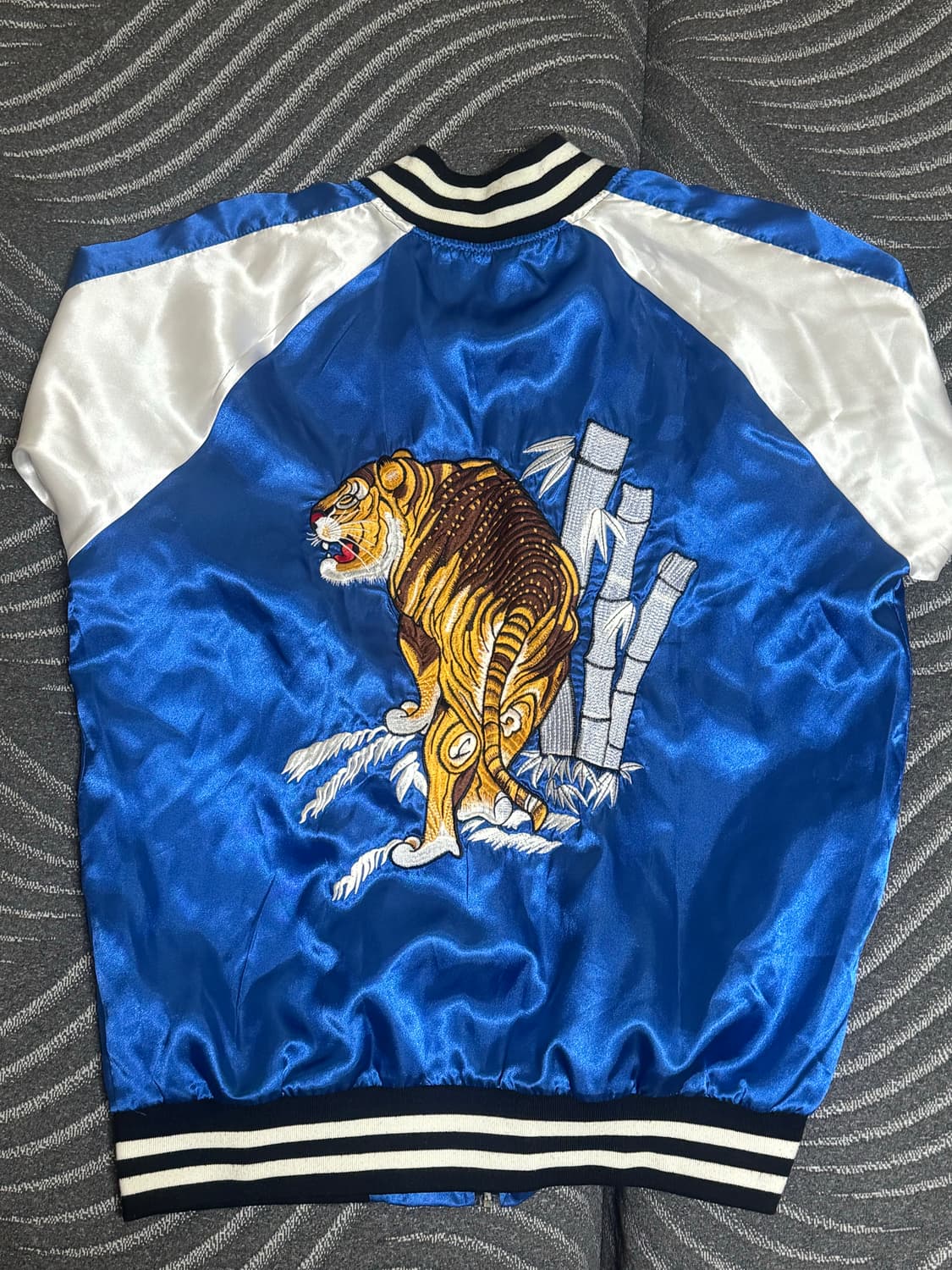 블루 타이거 자수 스카쟌 자켓 M 상품이미지2