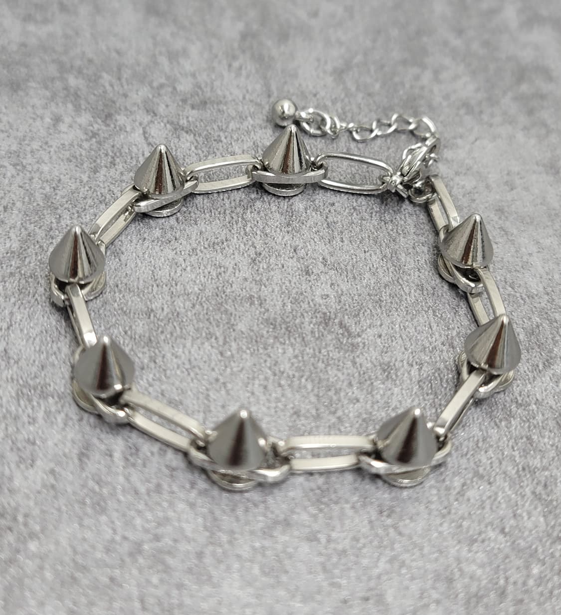 스터드 스파이크 팔찌 상품이미지2