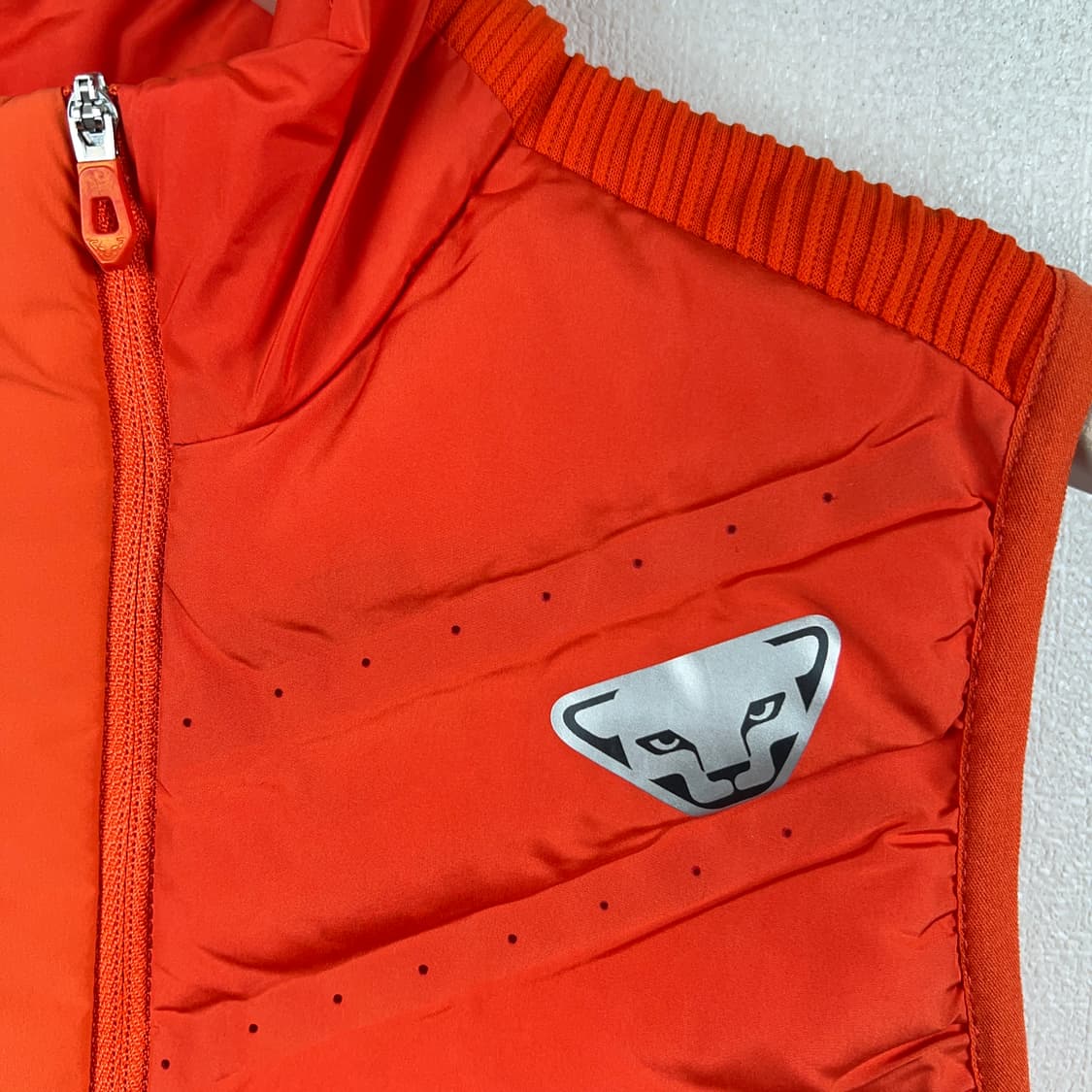 다이나핏 여성 더블집업 경량 패디드 베스트 M 상품이미지2