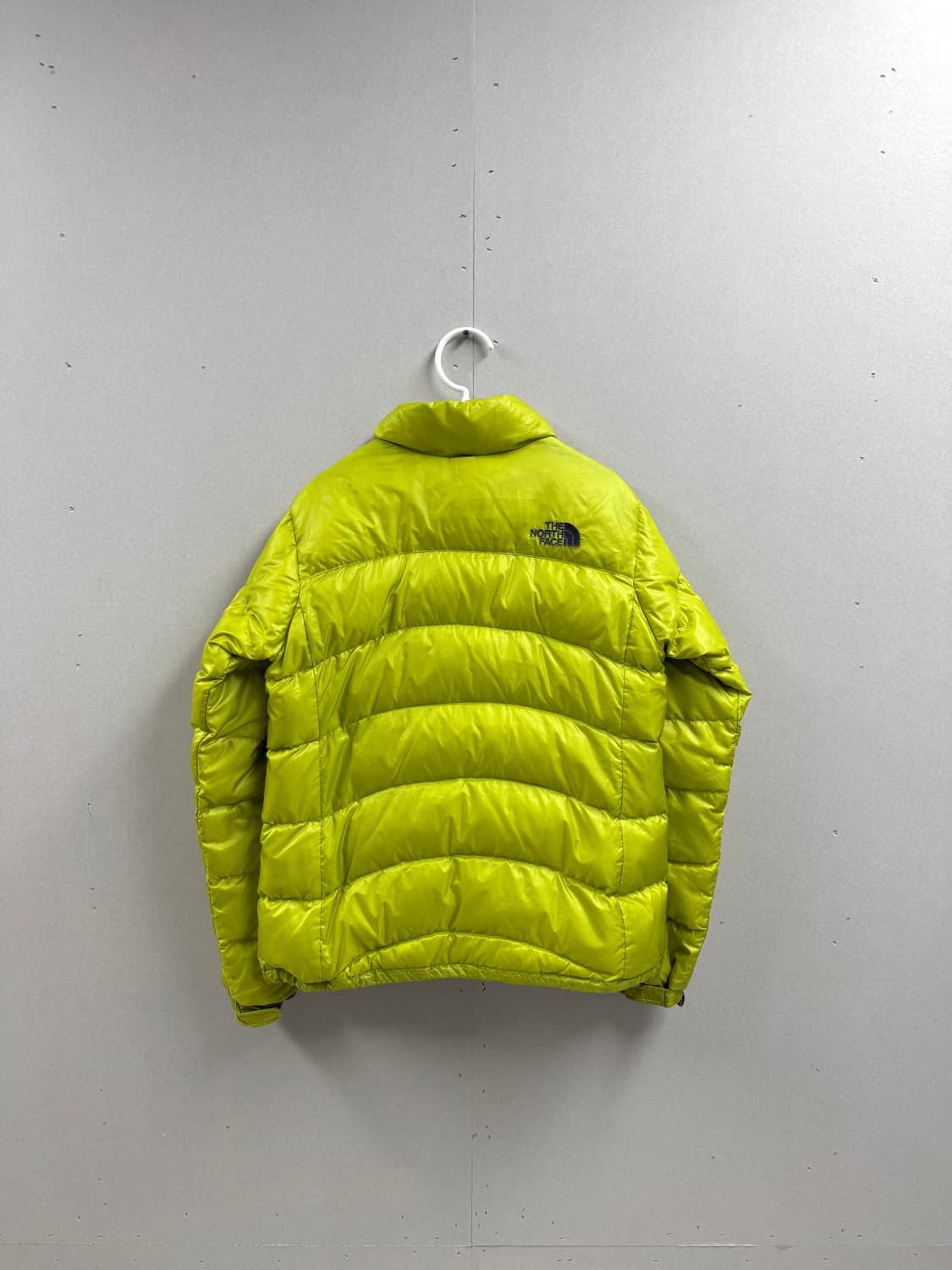 여성 80 S / 노스페이스 써밋시리즈 아콘카구아 경량 패딩  상품이미지6