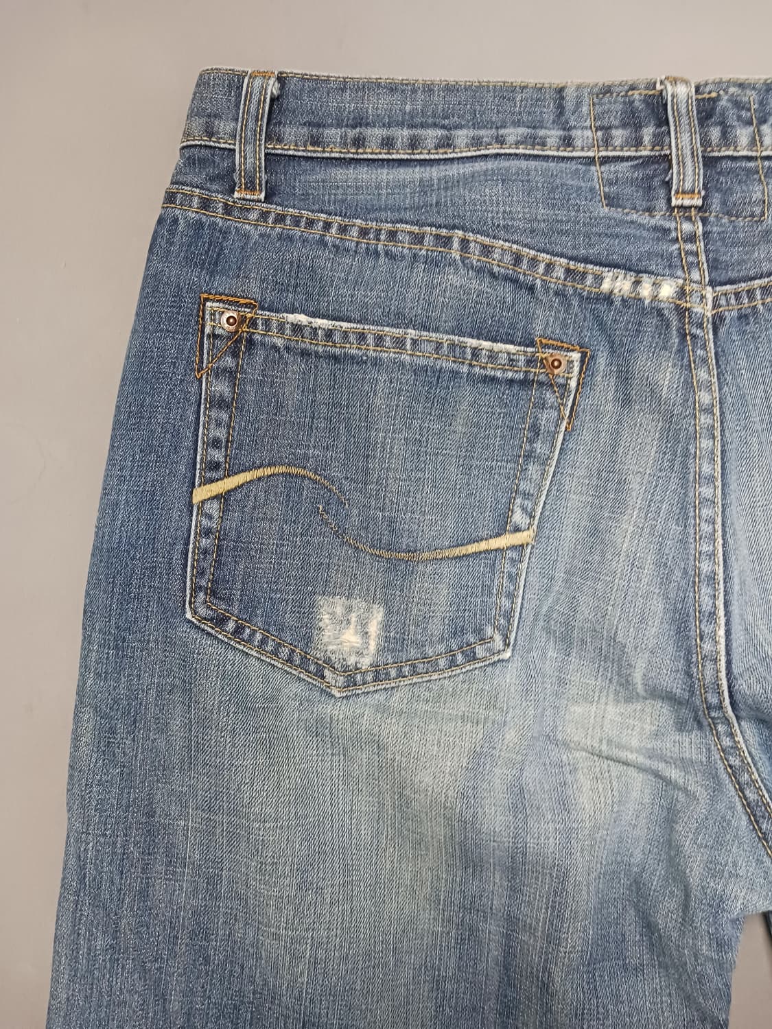 [36] 리바이스 시그니처 데미지 스테이 루즈진 청바지 상품이미지8