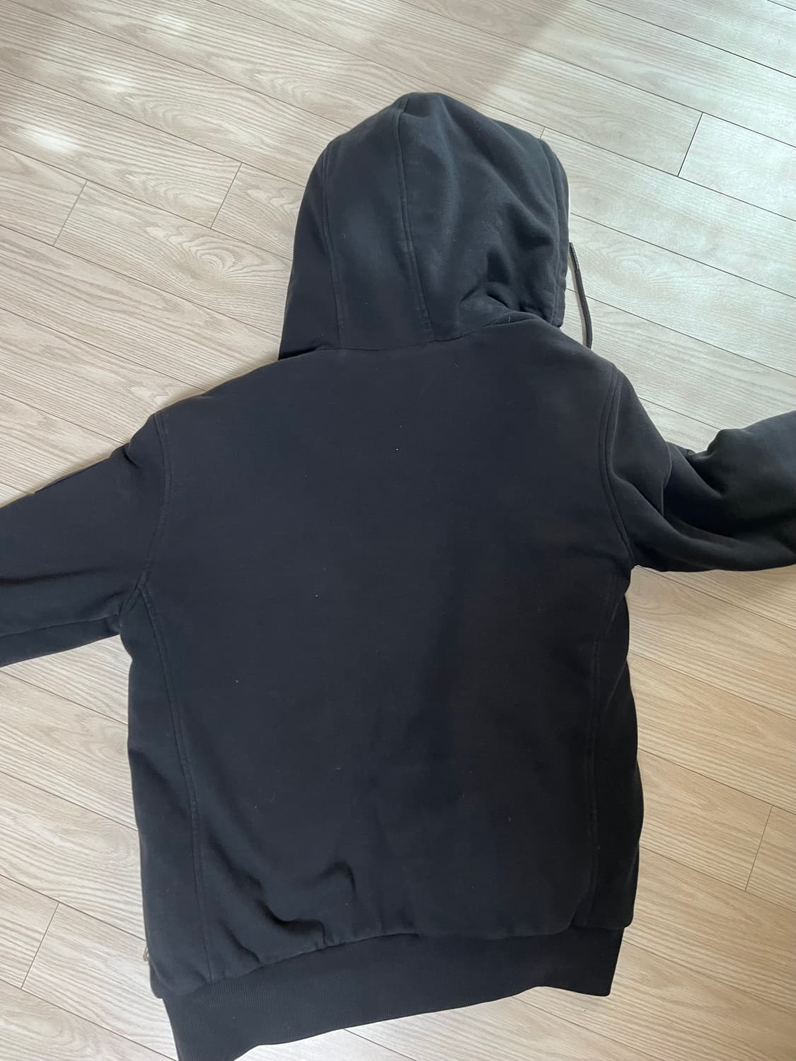 Moose knuckles 무스너클 버니스웨터 S 사이즈 판매합니다 상품이미지2