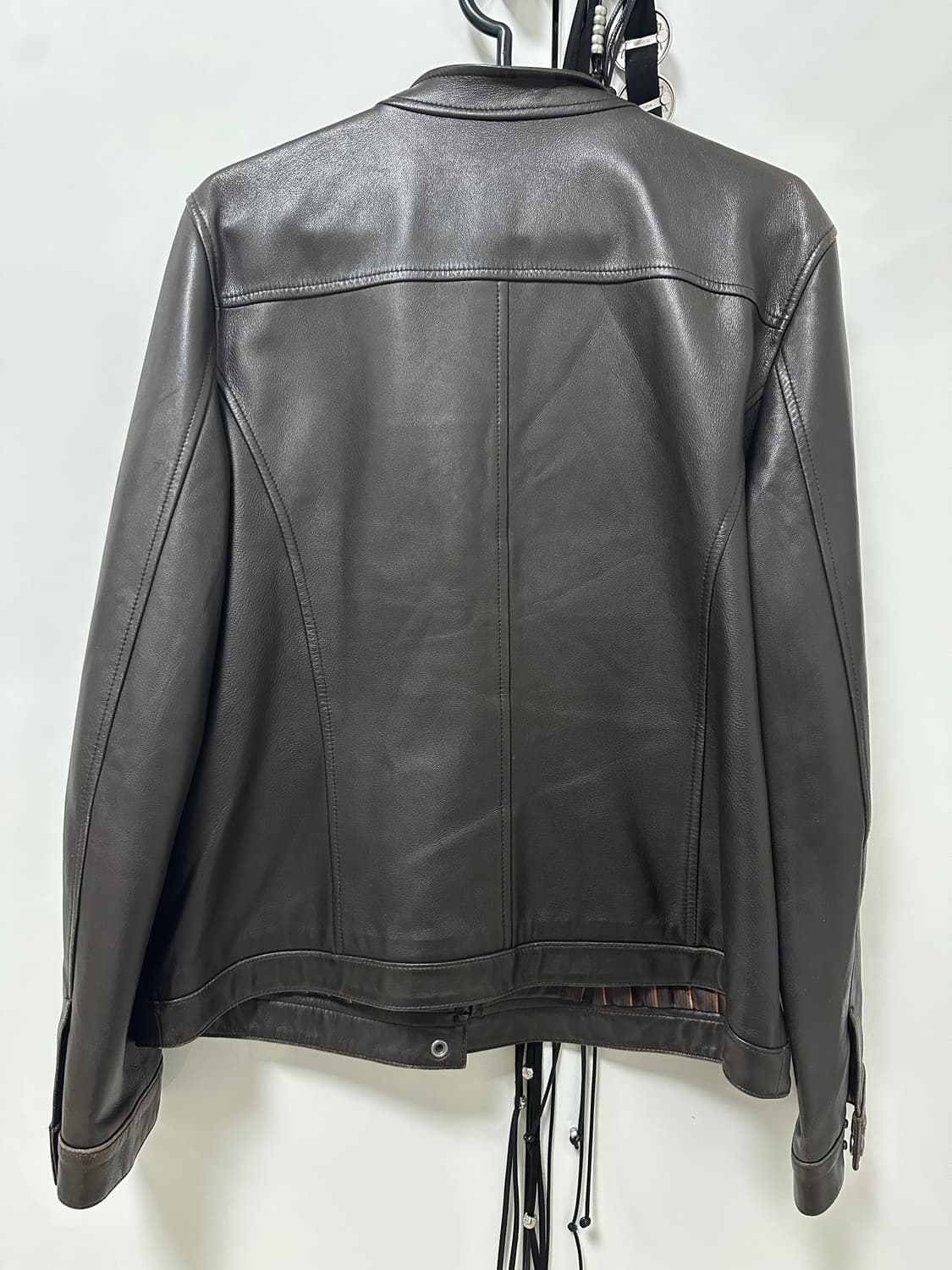 k&sport(k.club.n) 넥 버클 레더 집업 자켓 상품이미지2