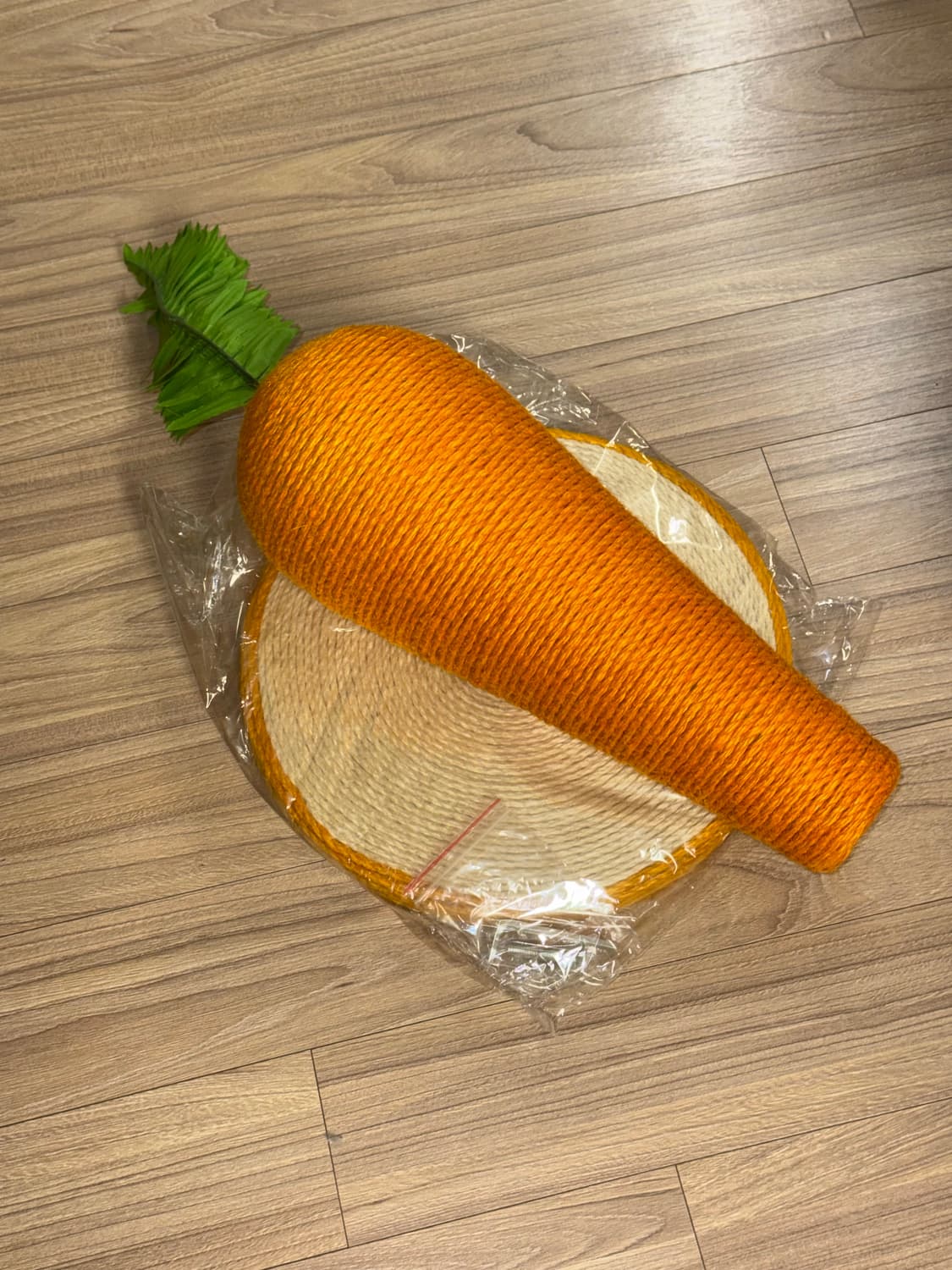 고양이 당근 수직 스크래쳐 L / 새상품 상품이미지1