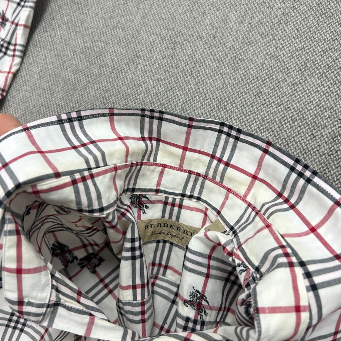 버버리 노바체크 멀티 기마로고 셔츠(M) 상품이미지3