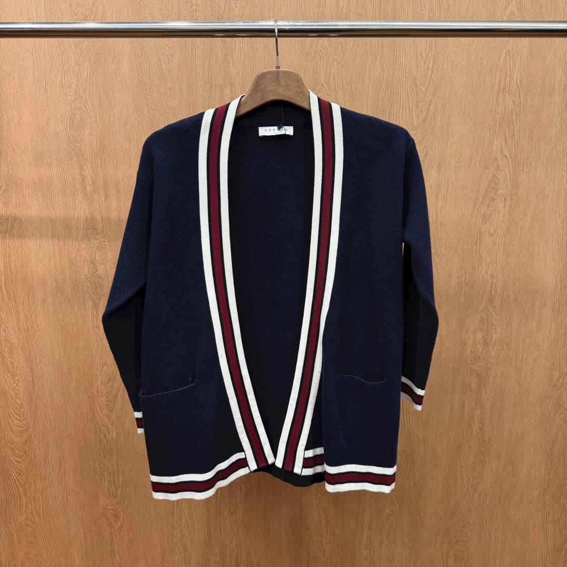 산드로 오픈 니트 가디건 스트라이프 브이넥 라인 디테일 루즈핏 네이비 상품이미지2