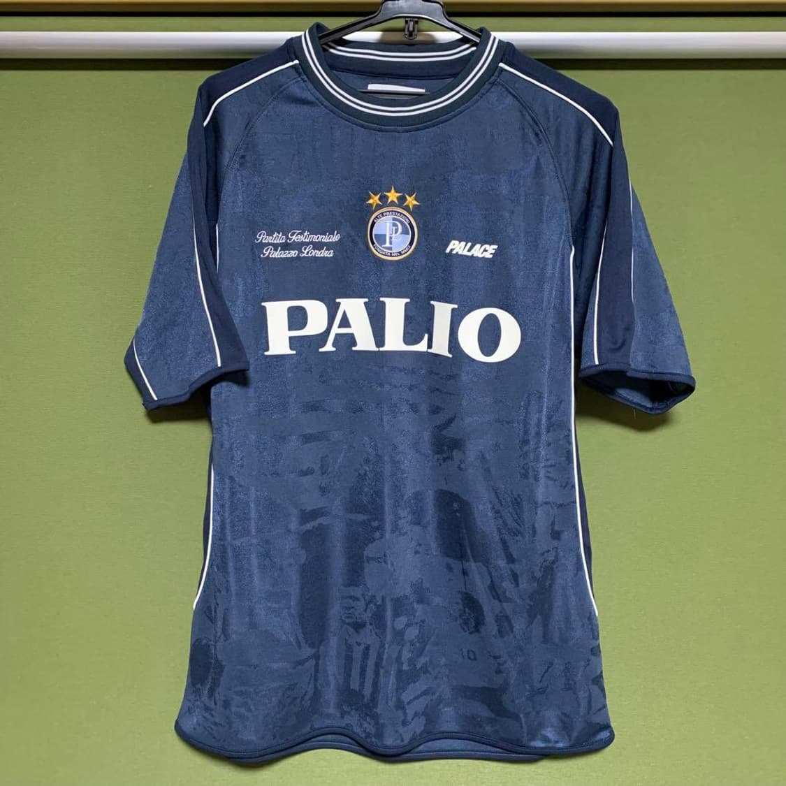 팔라스 레전드 티셔츠 XL 상품이미지3